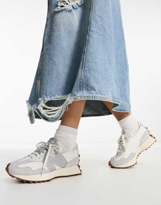 Zapatillas de deporte grises y blancas 327 exclusivas en ASOS de New Balance ASOS