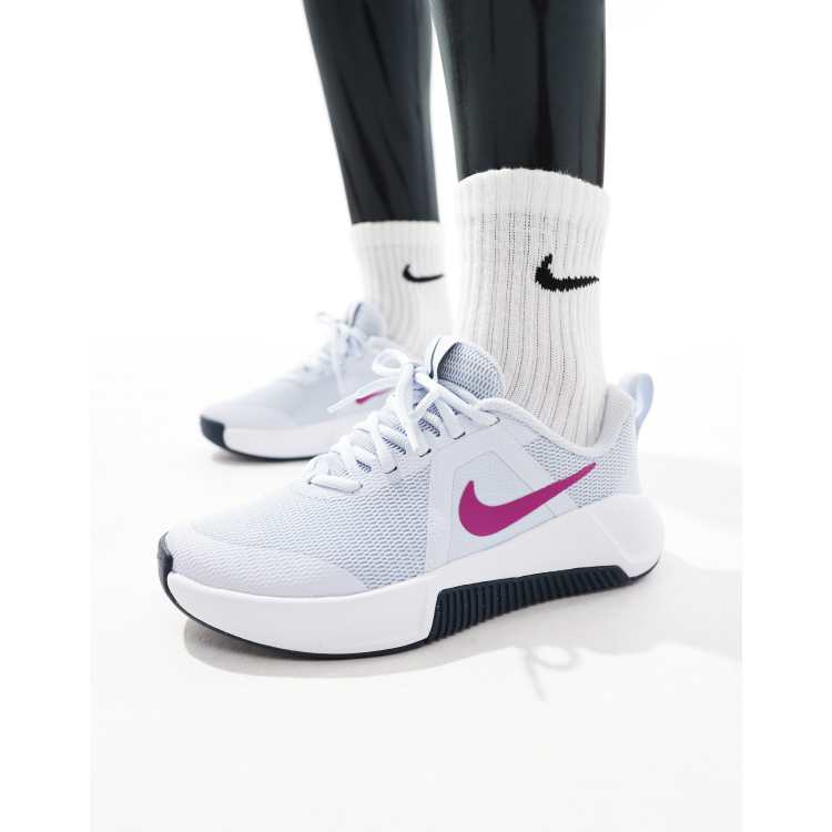 Zapatillas de deporte grises y moradas MC de Nike Training ASOS - Main Image