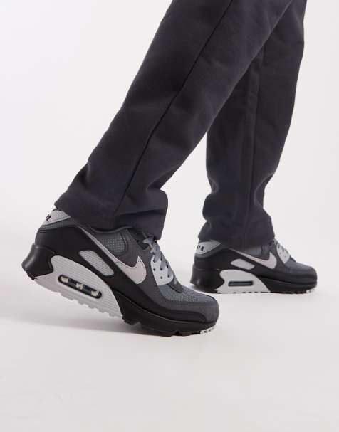 Zapatillas de deporte grises y negras Air Max 90 de Nike - view 1