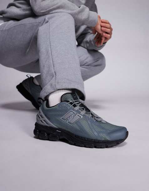 Zapatillas de deporte grises y negras unisex con cordón elástico ajustable 1906 de New Balance - view 1