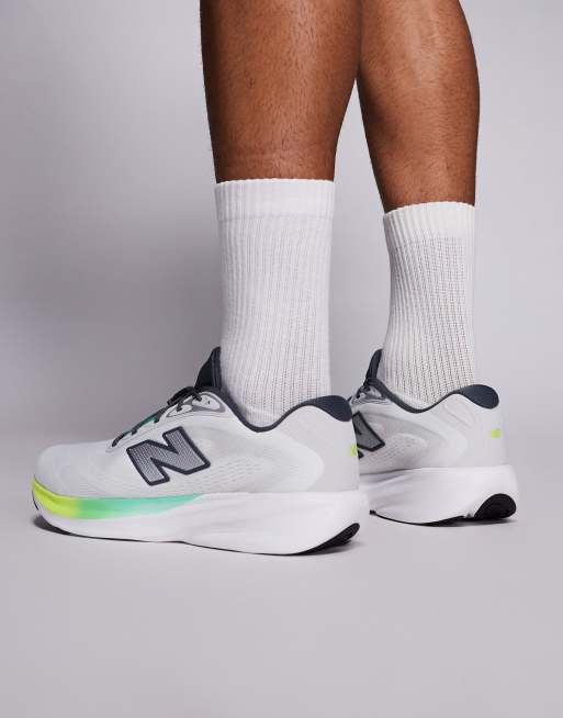 Zapatillas de deporte grises y verde neón 680 de New Balance, 4 de 5
