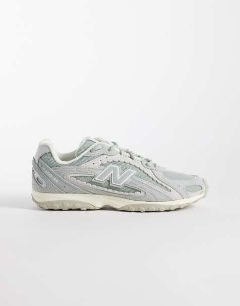 Zapatillas de deporte grises y verde salvia con bordes festoneados 204L de New Balance - view 1