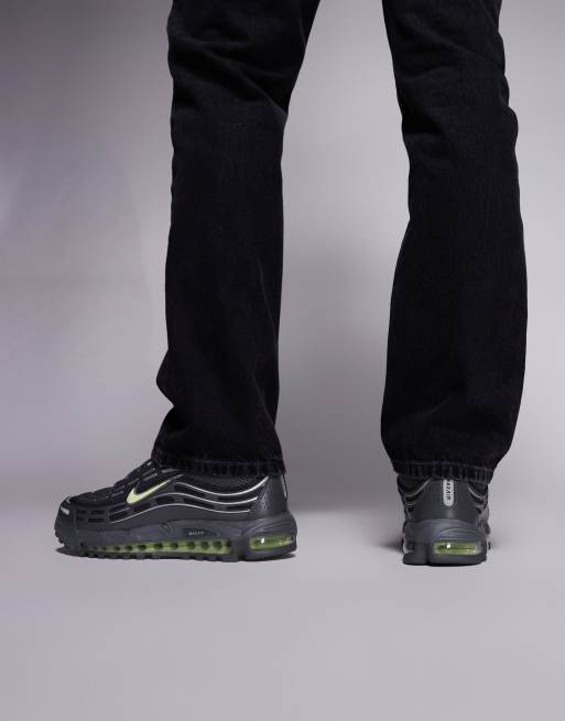 Zapatillas de deporte grises y verde voltio Air Max TL 2.5 de Nike, 4 de 5