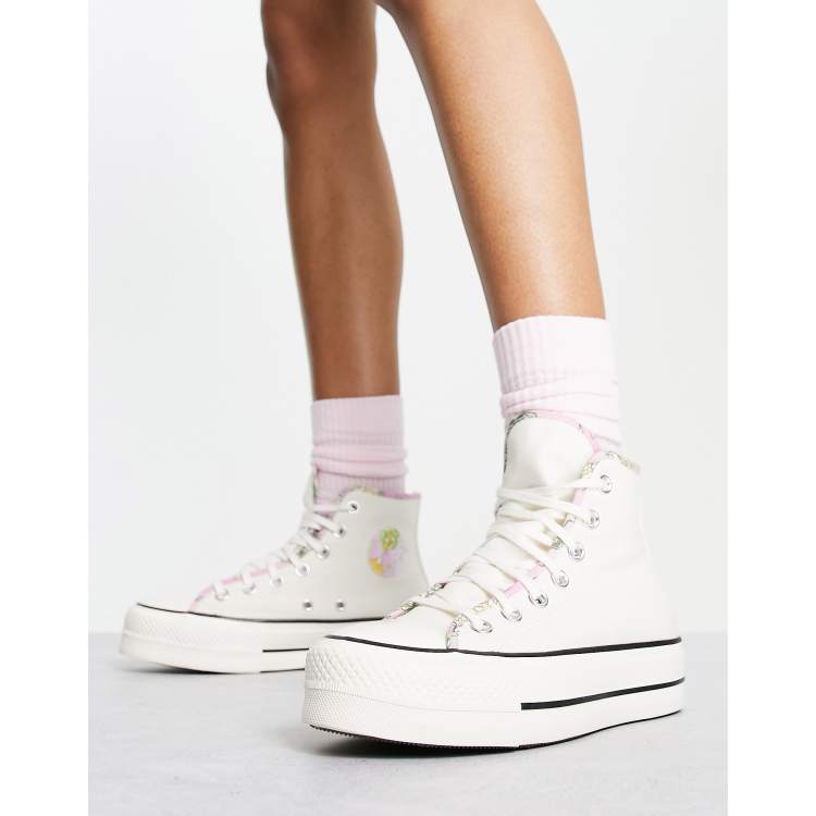 top blanco hueso con plataforma y detalle floral Chuck Taylor Lift