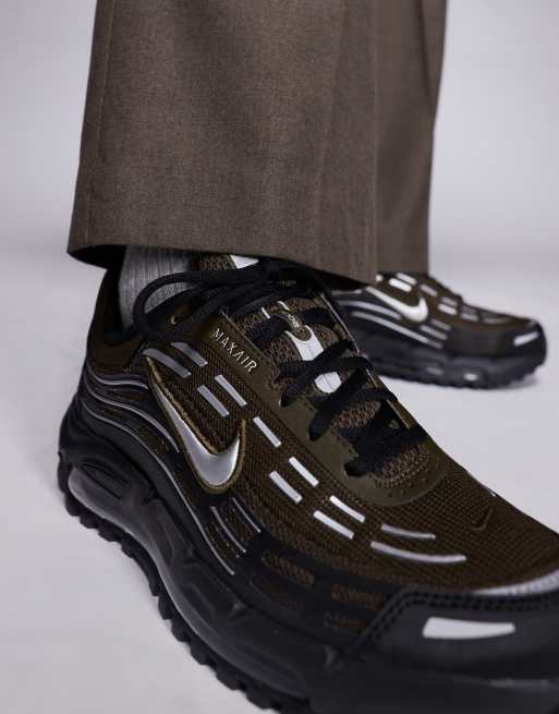 Zapatillas de deporte marrón oscuro y plateadas Air Max TL 2.5 de Nike, 4 de 5