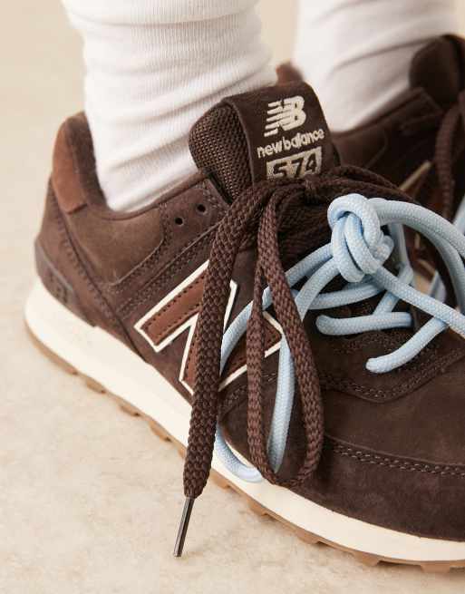 Zapatillas de deporte marrones con cordones dobles de ante 574 de New Balance , 4 de 5