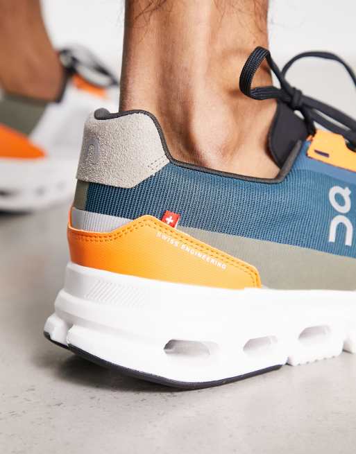Zapatillas on running top