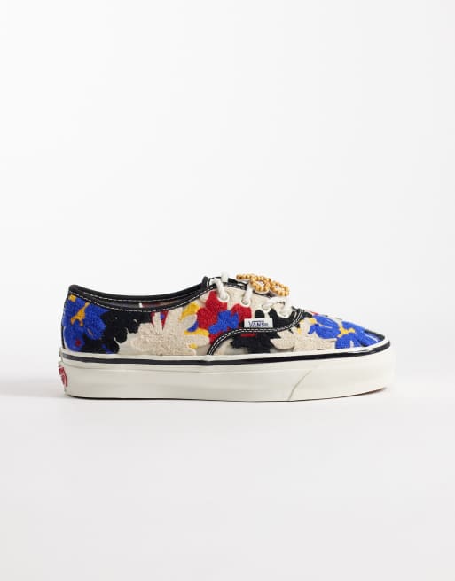 Zapatillas de deporte multicolores con estampado floral de Vans Authentic