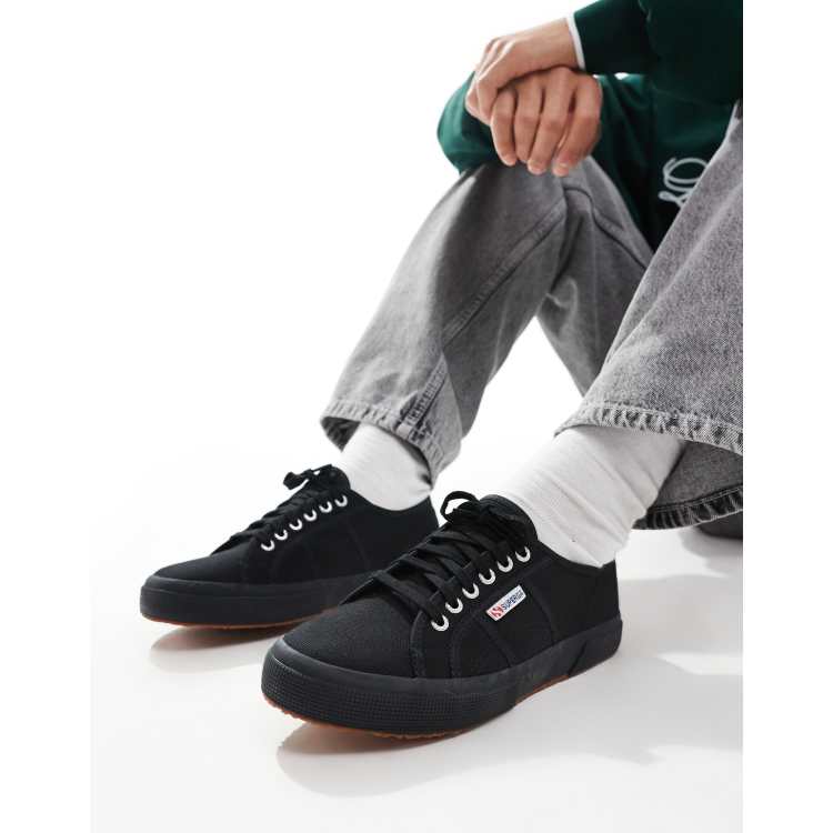 Zapatillas de deporte negras 2750 Cotu Classic de Superga ASOS