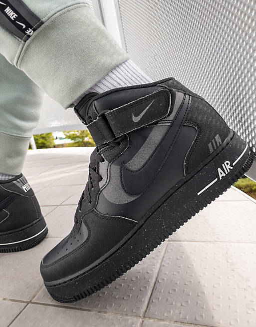 Zapatillas de deporte negras Air Force '07 LX de Nike | ASOS