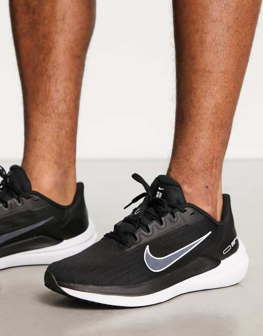 El outlet de Nike tiene las zapatillas perfectas si haces running sobre  asfalto: las Winflo 10 (que además son monísimas)