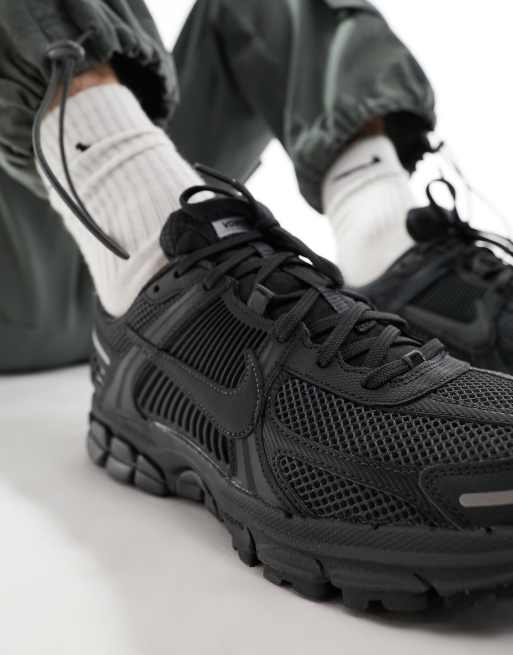 Zapatillas de deporte negras Air Zoom Vomero 5 de Nike ASOS