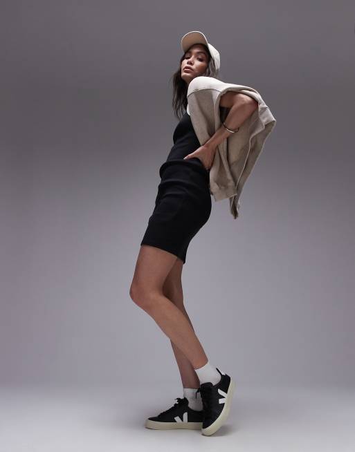 Zapatillas de deporte negras Campo de VEJA ASOS