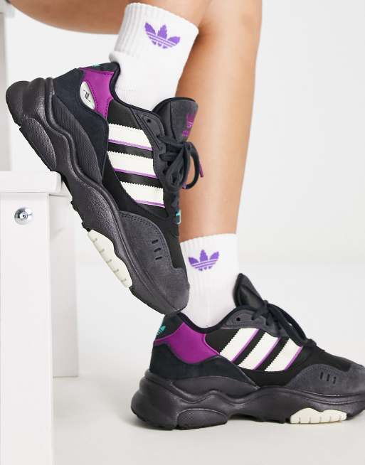 Zapatillas de deporte negras con detalles morados Retropy F90 de adidas Originals ASOS
