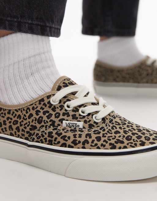 Zapatillas de deporte negras con estampado de leopardo de Vans Authentic, 4 de 5