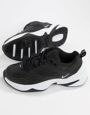 Zapatillas de deporte negras con logo blanco M2K Tekno de Nike | ASOS