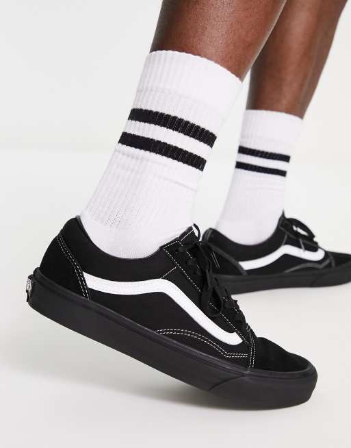 Zapatillas de deporte negras con rayas blancas laterales de ante Old Skool de Vans