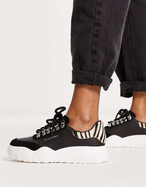 Zapatillas de deporte negras suela gruesa Robert de Scalpers ASOS