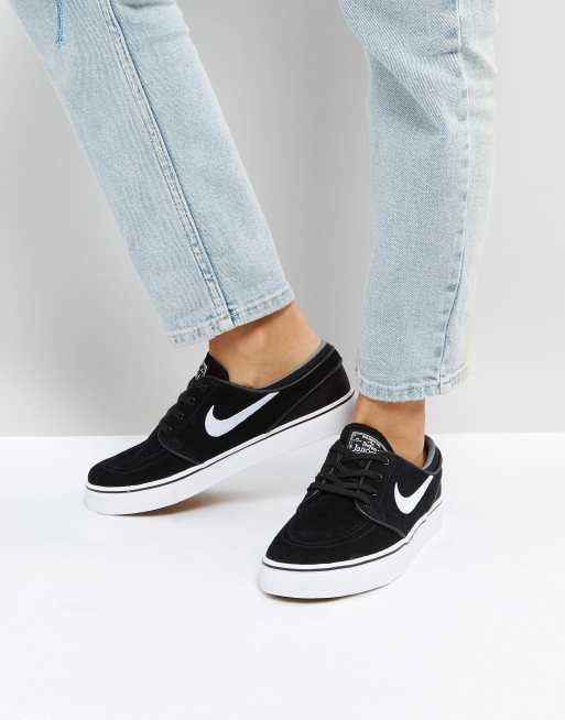 por inadvertencia puesta de sol Víspera de Todos los Santos Zapatillas de deporte negras de ante Zoom Janoski de Nike SB | ASOS