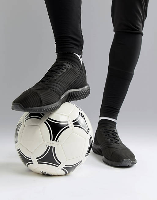 Zapatillas de negras Football Nemeziz Tango 17.1 CP9118 de adidas | ASOS