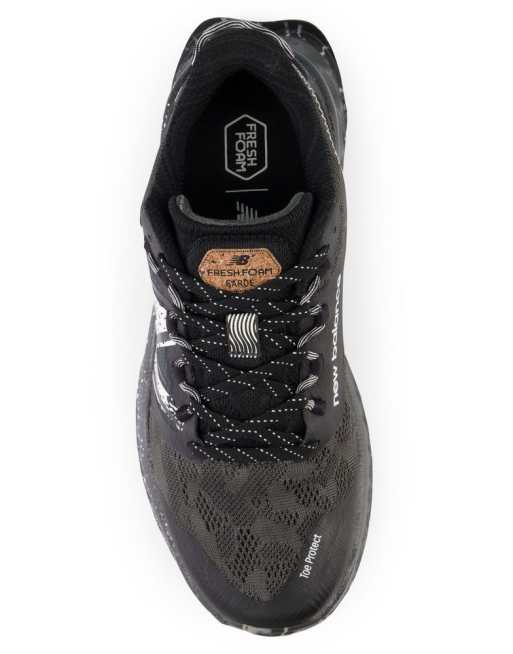 Zapatillas de deporte negras Garo de New Balance Trail Running, 3 de 4