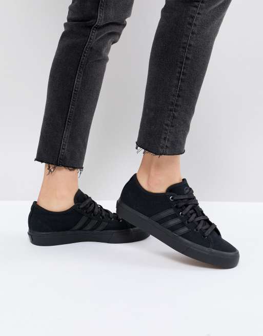 Zapatillas de deporte negras Matchcourt Rx Triple de ASOS