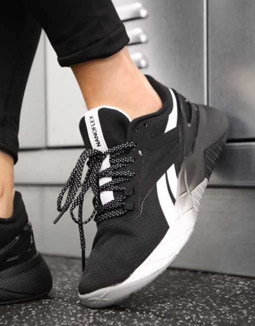 Chándal negro Training bq5736 de Reebok, ASOS