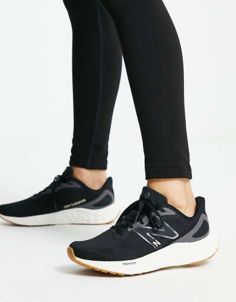 New balance mujer negras y doradas hot sale