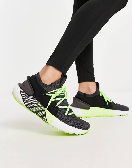 Zapatillas deporte negras y HOVR Phantom 3 RFLCT Under Armour | ASOS