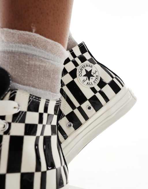 Zapatillas de deporte negras y blancas a cuadros dameros Chuck 70 Hi de Converse, 3 de 5