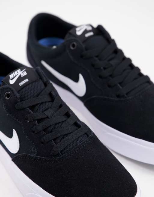 Zapatillas de deporte negras y blancas Chron Solarsoft de Nike SB