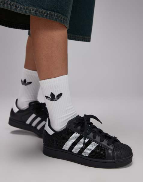 Zapatillas de deporte negras y blancas con diseño de cuentas Superstar II de adidas Originals - view 1