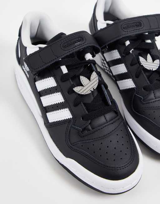 Adidas forum low online negras