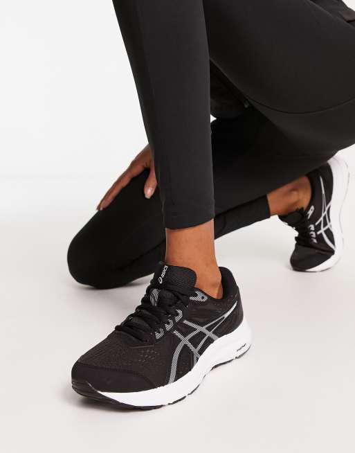 Asics negras y blancas new arrivals