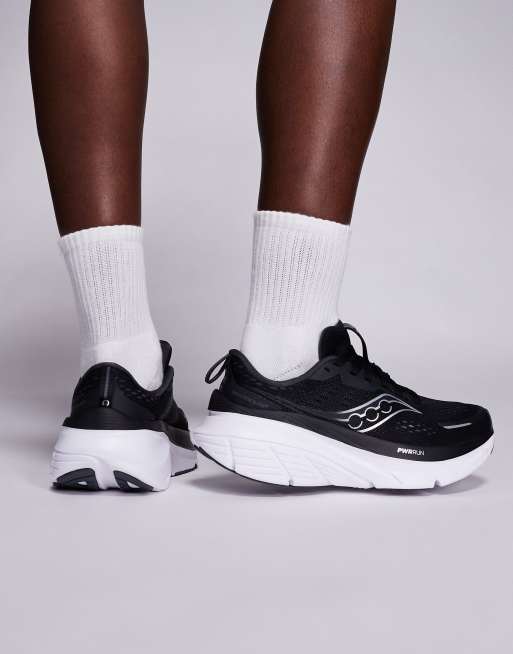 Zapatillas de deporte negras y blancas para correr Guide 18 de Saucony, 3 de 5