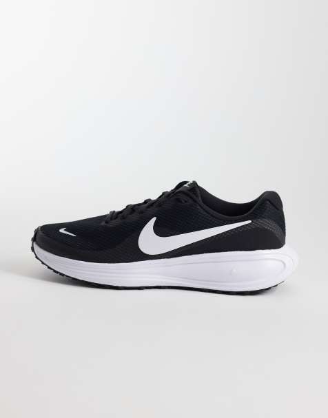 Zapatillas de deporte negras y blancas Revolution 8 de Nike Running - view 1
