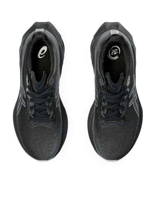 Zapatillas de deporte negras y gris grafito Novablast 4 de Asics Running