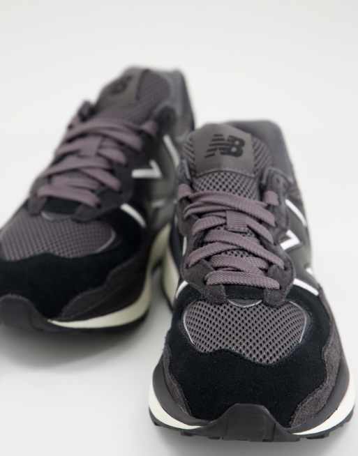 Zapatillas de deporte negras y grises 57/40 de New Balance, 2 de 4