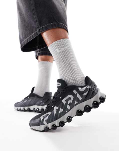 Zapatillas de deporte negras y grises Air Max DN8 Premium de Nike - view 1