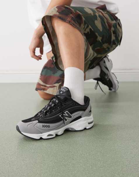 Zapatillas de deporte negras y grises unisex M1000 de New Balance - view 1