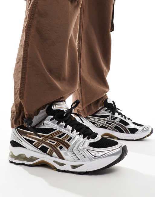 Brown Asics Kayano 17 Marron Zapatillas De Deporte Negras Y