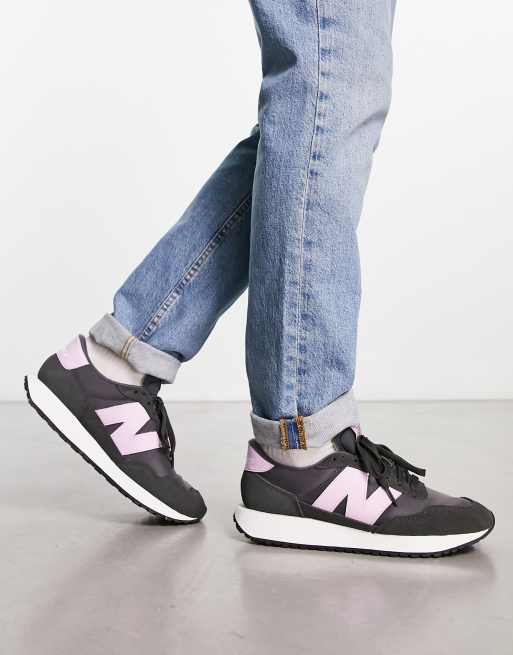 calendario Multiplicación frotis Zapatillas de deporte negras y moradas 237 de New Balance | ASOS