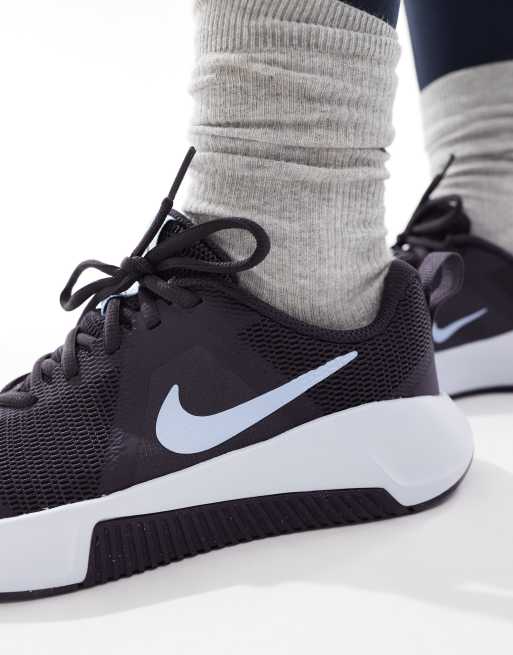 Zapatillas de deporte negras y moradas MC 3 de Nike Training, 4 de 5