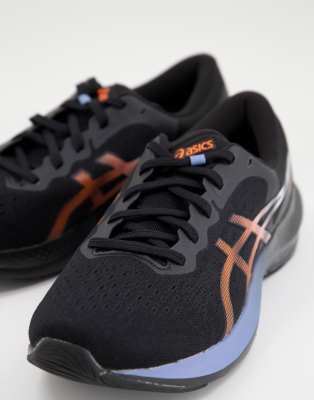 asics negras y naranjas