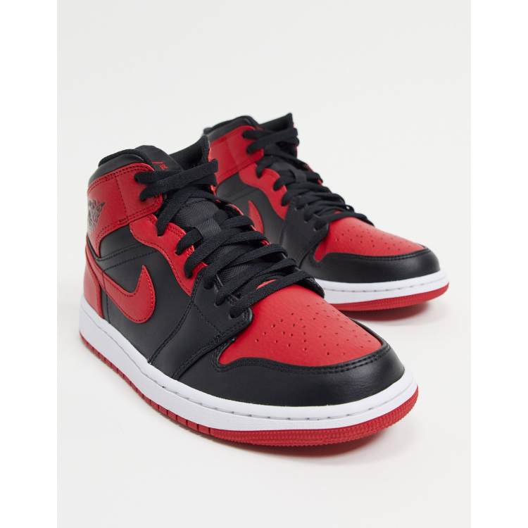 Air jordan negras store y rojas