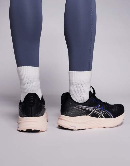 Zapatillas de deporte negras y rosa perla para correr Gel-Kayano 32 de Asics, 3 de 5