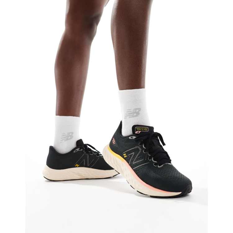 Zapatillas de deporte negras y rosas Evoz de New Balance Running ClassicfuncenterShops new balance wl574 off white