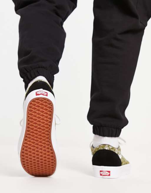 Zapatillas de deporte negras y verde oliva con estampado de cachemir Old Skool de Vans , 2 de 4