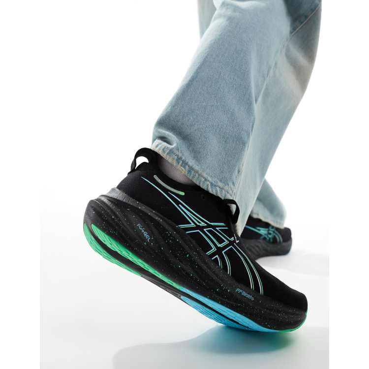 Asics negras y verdes 2025