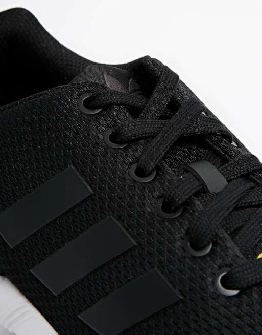 Adidas flux hotsell negras y doradas